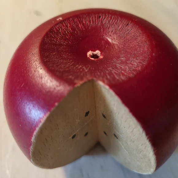 Lot of 8 Vintage Red Wooden Apples Stems Carved Rustic Farmhouse Decor Kitchen - Picture 5 of 9